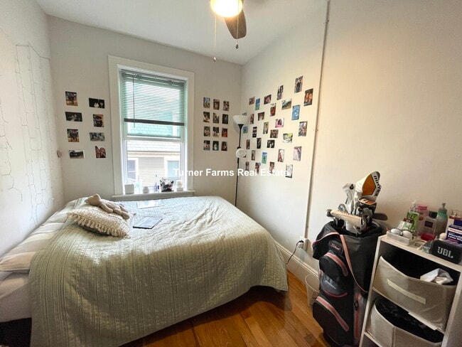 27 Lambert St, Unit 3F in Cambridge, MA - Foto de edificio - Building Photo