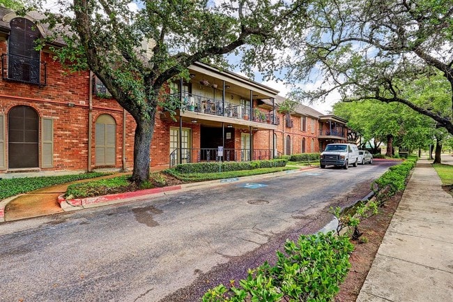 11550 Chimney Rock Rd