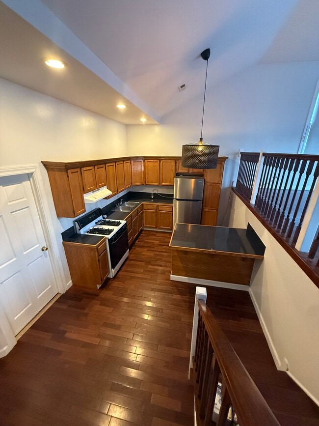 1647 S Throop St, Unit 2nd Rear