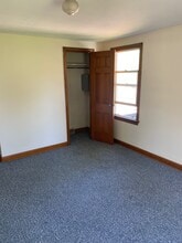 2107 Birch St in Eau Claire, WI - Foto de edificio - Building Photo