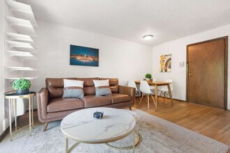 2601 University Ave-Unit -ID1377394P in Madison, WI - Building Photo - Building Photo