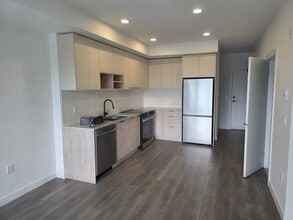 10485-10139 139 St in Surrey, BC - Building Photo - Building Photo