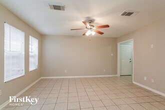 947 Leadenhall Cir in Channelview, TX - Building Photo - Building Photo