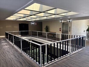 2302 S Manhattan Ave in Tampa, FL - Foto de edificio - Building Photo