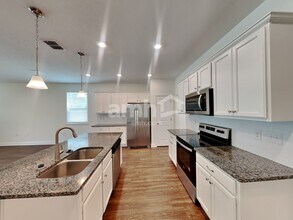 2993 Hill Valley Ln in Jacksonville, FL - Building Photo - Building Photo