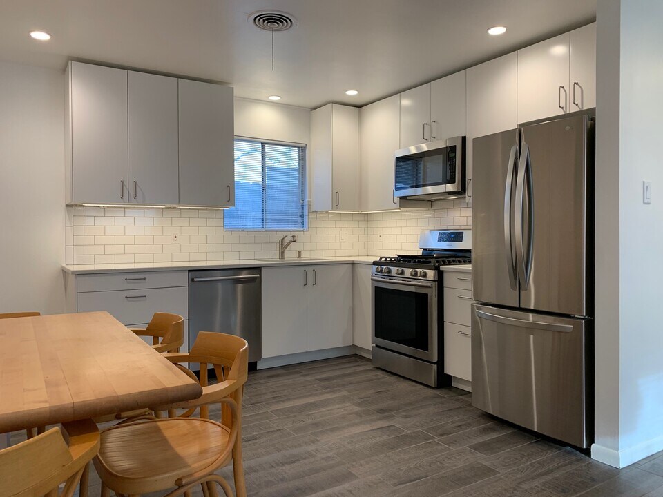 2707 W 49th St in Austin, TX - Building Photo