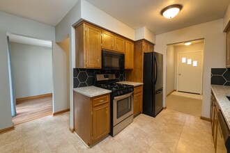 6723 50th Ave N in Minneapolis, MN - Building Photo - Building Photo