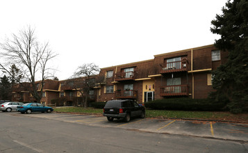 Washington Square in Hamilton, OH - Building Photo - Building Photo