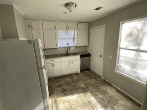 1920 Barnard Ave in Waco, TX - Building Photo - Building Photo