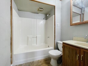 925 W Willard St in Muncie, IN - Building Photo - Building Photo