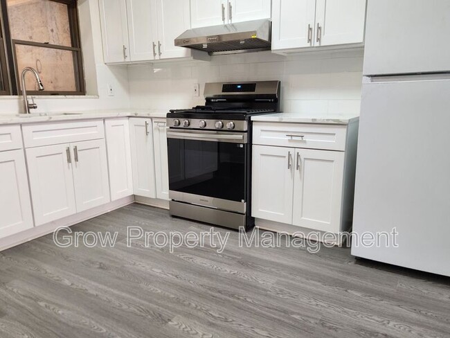 property at 1338 S 9th St