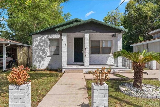 property at 312 E Brainerd St