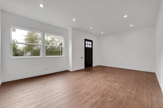 4078 Alla Rd in Los Angeles, CA - Foto de edificio - Building Photo