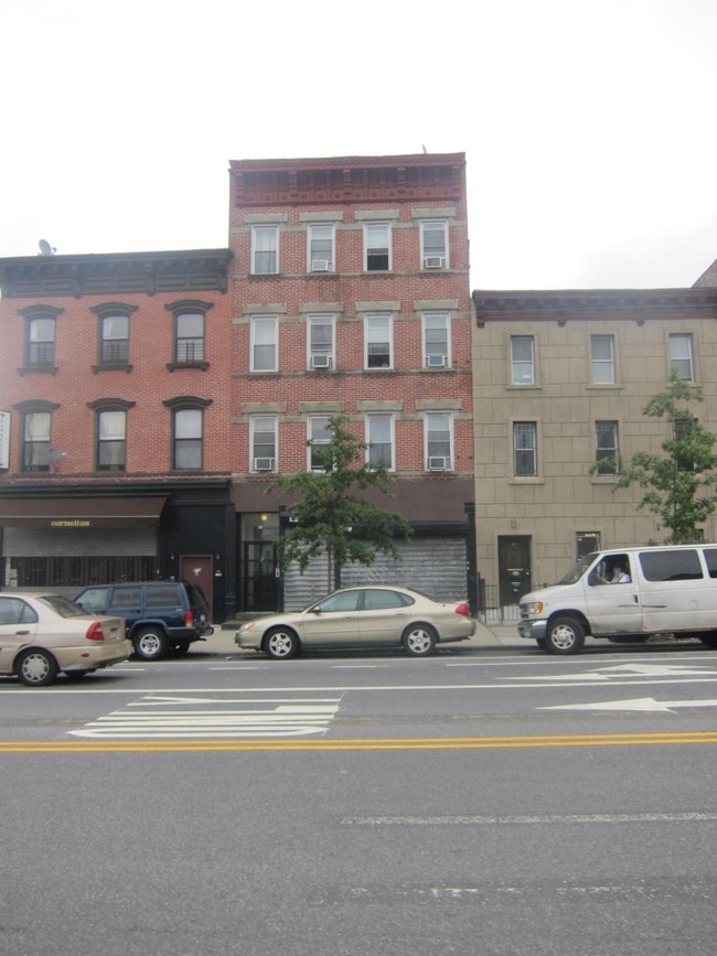 567 Vanderbilt Ave in Brooklyn, NY - Building Photo - Building Photo