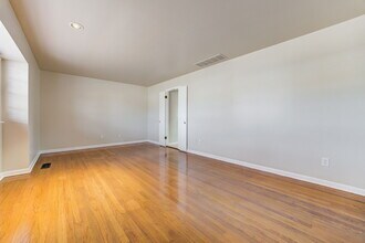 5000 N Linn Ave in Oklahoma City, OK - Building Photo - Building Photo