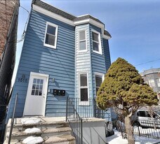 1515 Kerrigan Ave in Union City, NJ - Building Photo