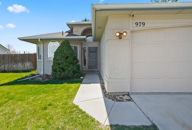 979 Peregrine Dr in Middleton, ID - Building Photo - Building Photo