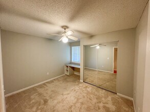 2601 SW Archer Rd, Unit C312 in Gainesville, FL - Building Photo - Building Photo