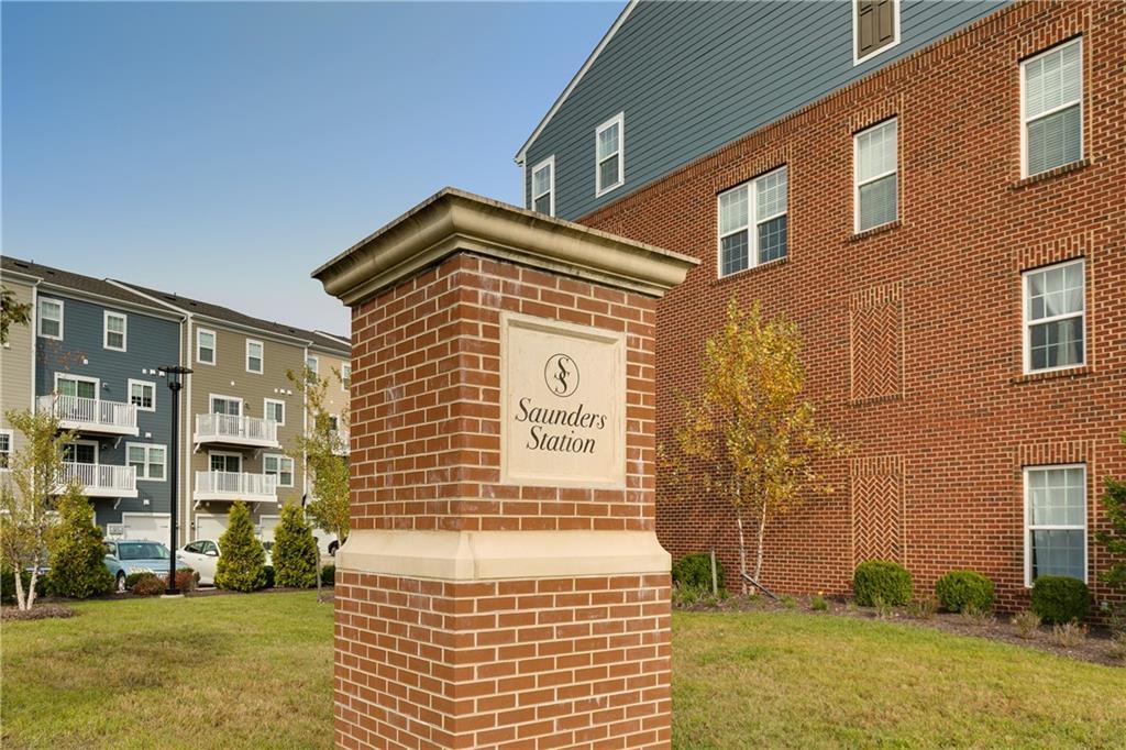 4324 Bon Secours Pkwy in Henrico, VA - Building Photo