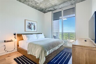 48 Unit 1806 Ave in Austin, TX - Building Photo - Building Photo