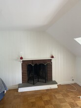 24 Sherwood Dr in Westport, CT - Building Photo - Building Photo