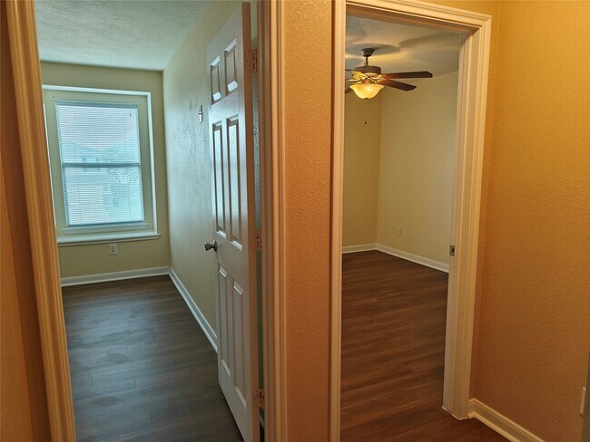 7915 Moss Springs Ct in Cypress, TX - Building Photo - Building Photo