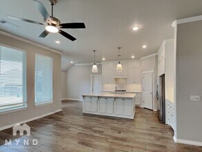 9205 NW 89th St in Yukon, OK - Building Photo - Building Photo