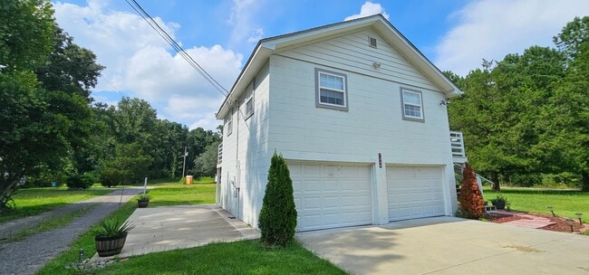 property at 7348 Highmarket St