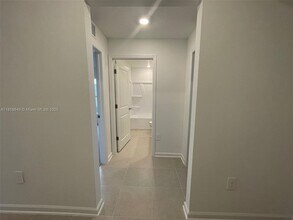 1543 Jessica Blvd in Winter Haven, FL - Foto de edificio - Building Photo