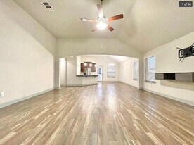 205 Jude Cir in Leander, TX - Building Photo