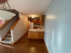 2103 Parkway Ave in Shakopee, MN - Building Photo - Building Photo
