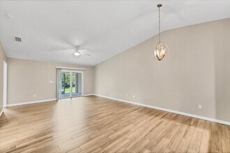 13290 Blytheville Ave in Port Charlotte, FL - Building Photo - Building Photo