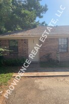 1000 Sybil Dr in Ruston, LA - Building Photo