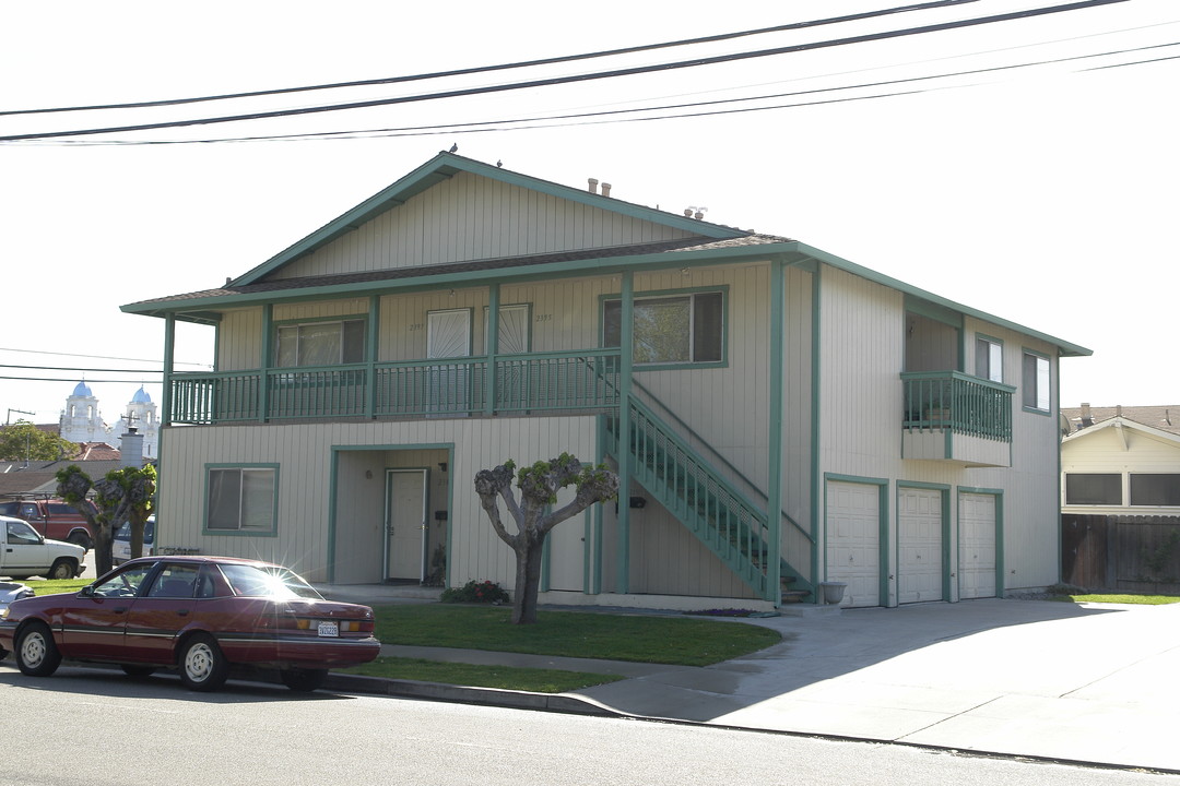 2395-2397 3rd St in Livermore, CA - Foto de edificio