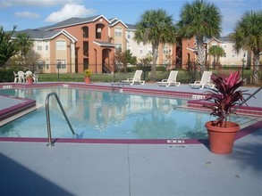 Hidden Creek Villas in Orlando, FL - Building Photo - Building Photo