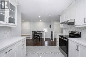 449 Kenilworth Ave N in Hamilton, ON - Building Photo - Building Photo