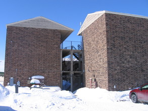 Finding Normal Apartments in Fargo, ND - Building Photo - Building Photo