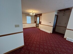 1 Lakeview Dr in Barboursville, WV - Building Photo - Building Photo