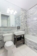 East 10th Street, Unit 1E in New York, NY - Building Photo - Building Photo