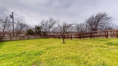 2512 Westcliff Rd in Killeen, TX - Building Photo - Building Photo