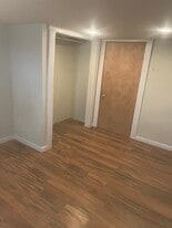 1026 S 14th St, Unit 1026A in Manitowoc, WI - Building Photo