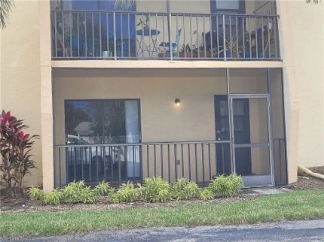 12471 McGregor Blvd in Ft. Myers, FL - Building Photo - Building Photo