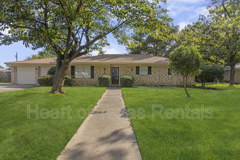 465 Cranbrook Dr in Waco, TX - Building Photo