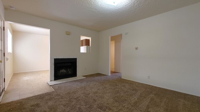 208 General Marshall St NE in Albuquerque, NM - Building Photo - Building Photo
