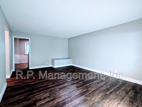 2502 Talmage Ave SE in Minneapolis, MN - Building Photo - Building Photo