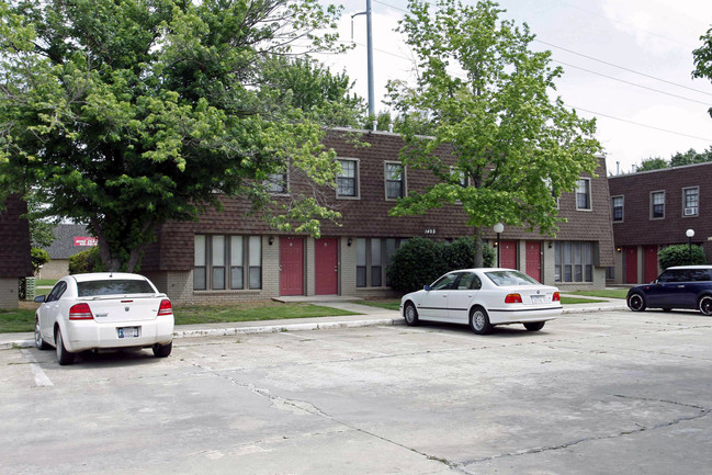 Taylor Ridge Townhomes in Norman, OK - Building Photo - Building Photo