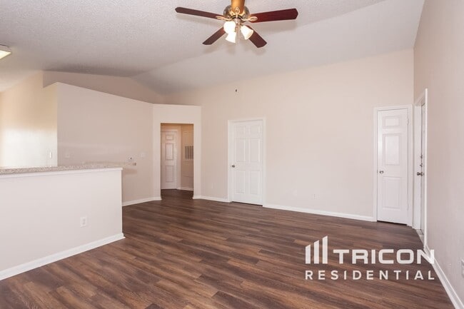 3103 Kelling St in Houston, TX - Foto de edificio - Building Photo