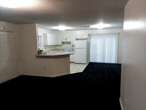 1000 13th Ave S in St. Petersburg, FL - Building Photo - Building Photo