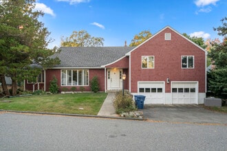 8 Marbee Rd in Rockport, MA - Building Photo - Building Photo