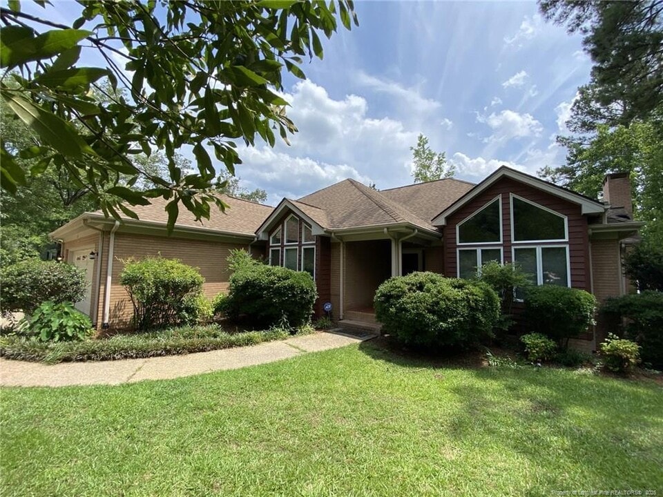 26 Oak Landing in Sanford, NC - Building Photo